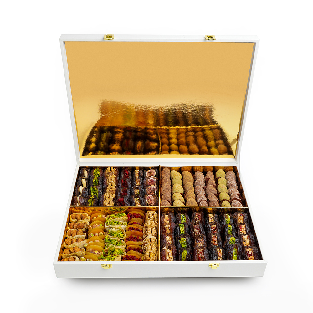 Picture of Hajj Special Daima Stuffed Dates and Apricot White Box 2100gm