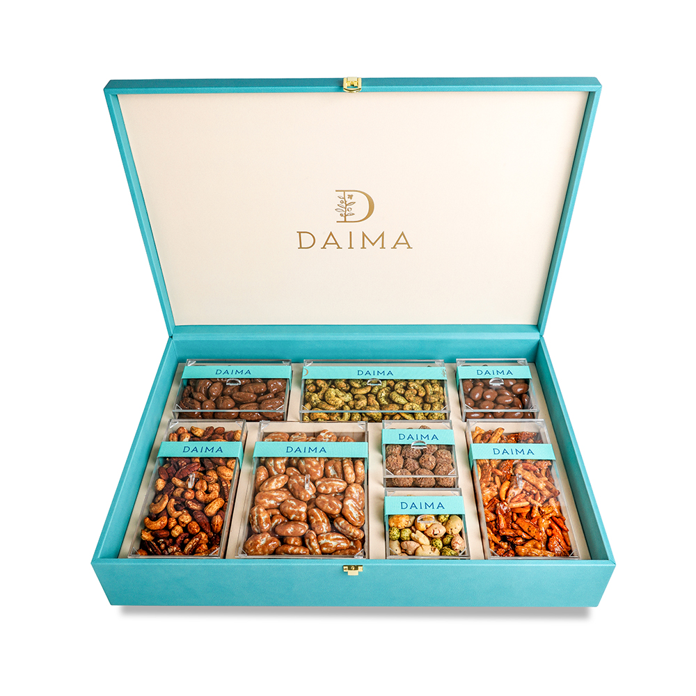 Picture of Dragee And Nuts 8Pcs Acrylic Gift Set